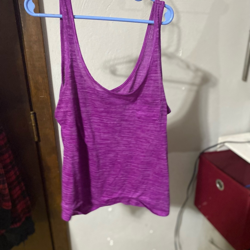 Juniors Express workout tank size small